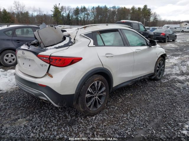 Photo 3 VIN: SJKCH5CR5HA030269 - INFINITI QX30 