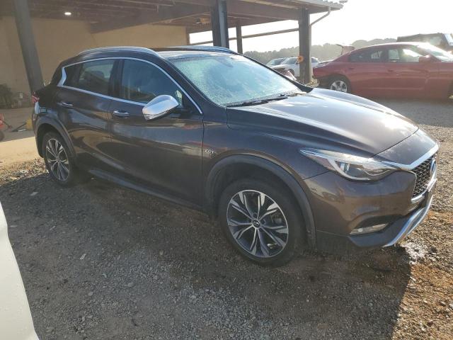 Photo 3 VIN: SJKCH5CR5JA049653 - INFINITI QX30 BASE 