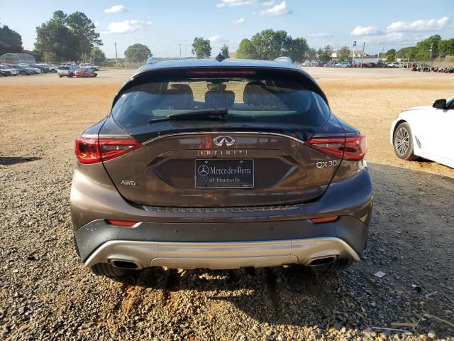 Photo 5 VIN: SJKCH5CR5JA049653 - INFINITI QX30 BASE 