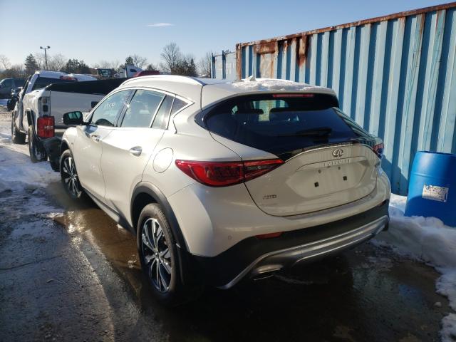 Photo 2 VIN: SJKCH5CR5KA010823 - INFINITI QX30 