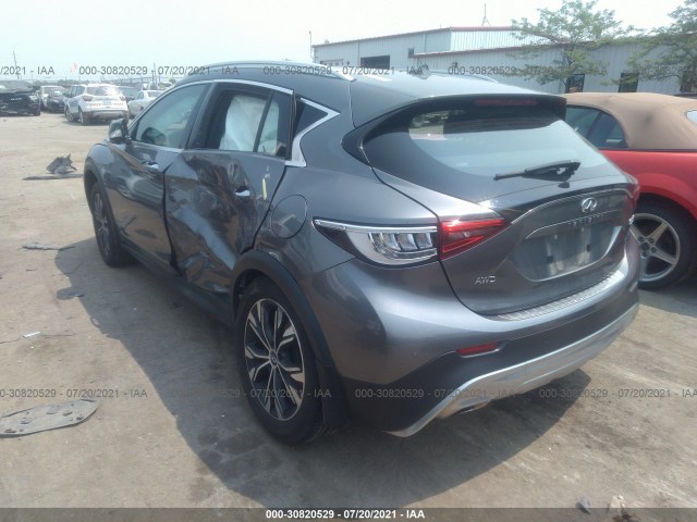 Photo 2 VIN: SJKCH5CR5KA011065 - INFINITI QX30 