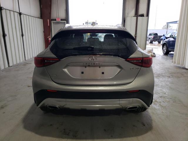 Photo 5 VIN: SJKCH5CR6HA018874 - INFINITI QX30 BASE 