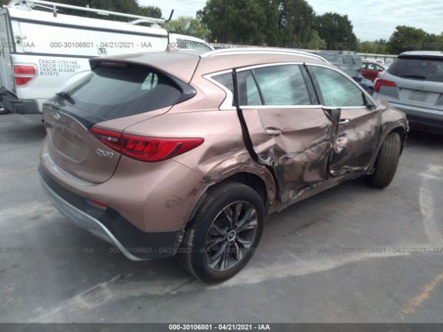 Photo 3 VIN: SJKCH5CR6HA021032 - INFINITI QX30 