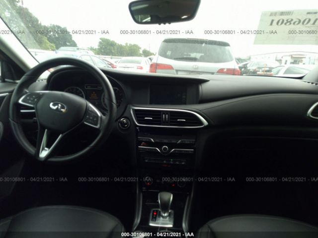 Photo 4 VIN: SJKCH5CR6HA021032 - INFINITI QX30 