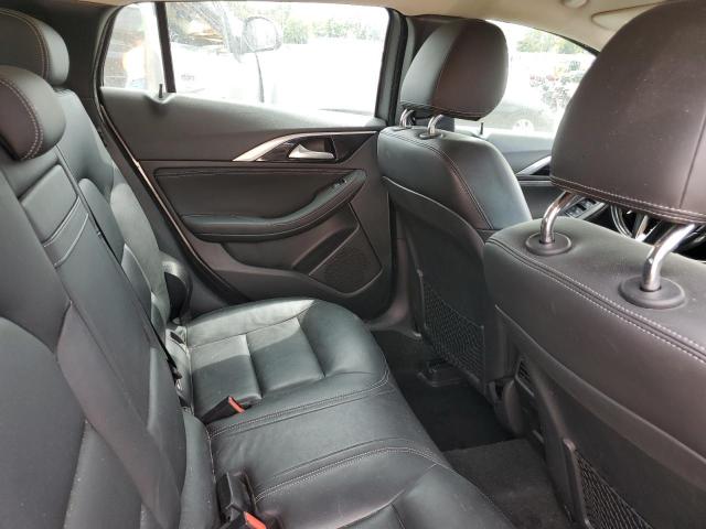 Photo 9 VIN: SJKCH5CR6HA024027 - INFINITI QX30 BASE 