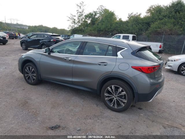 Photo 2 VIN: SJKCH5CR6HA030197 - INFINITI QX30 