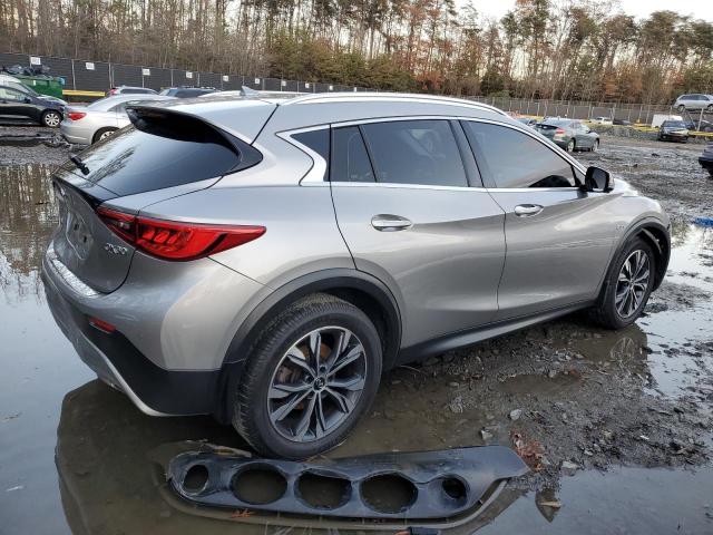 Photo 2 VIN: SJKCH5CR6JA002034 - INFINITI QX30 