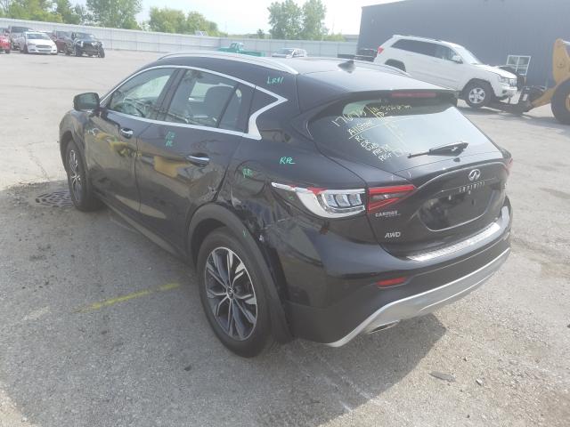 Photo 2 VIN: SJKCH5CR6JA043568 - INFINITI QX30 BASE 