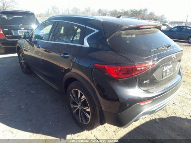 Photo 2 VIN: SJKCH5CR6KA011740 - INFINITI QX30 