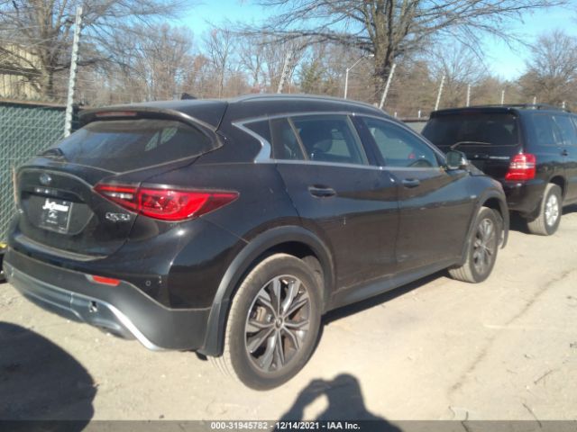 Photo 3 VIN: SJKCH5CR6KA011740 - INFINITI QX30 