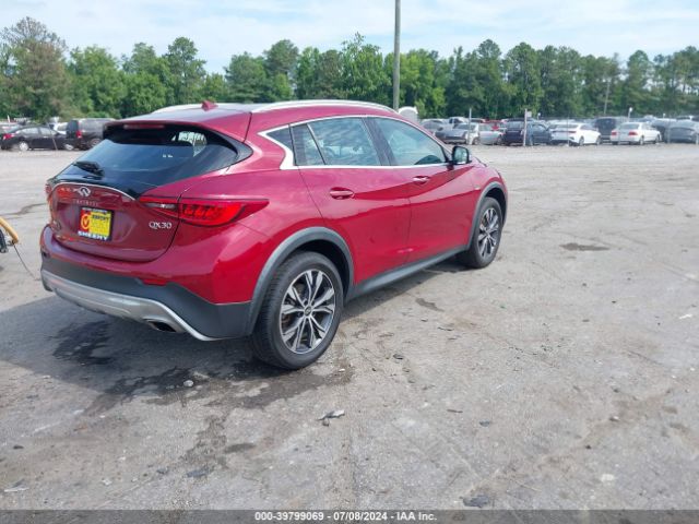 Photo 3 VIN: SJKCH5CR7HA017524 - INFINITI QX30 