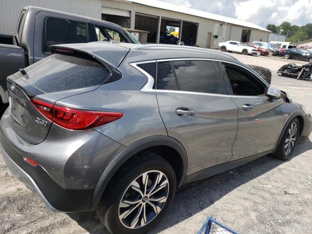 Photo 3 VIN: SJKCH5CR7HA018673 - INFINITI QX30 BASE 