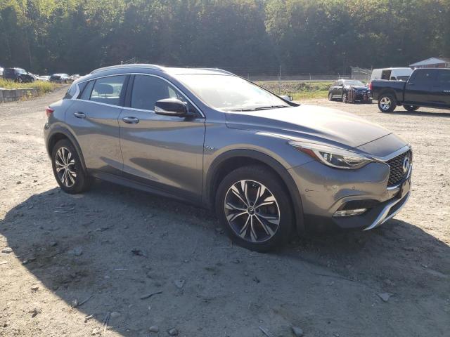 Photo 3 VIN: SJKCH5CR7JA048570 - INFINITI QX30 