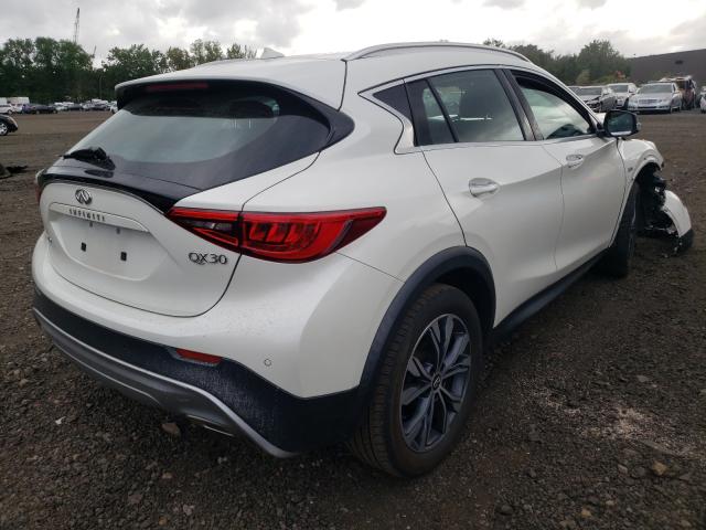 Photo 3 VIN: SJKCH5CR7JA057012 - INFINITI QX30 