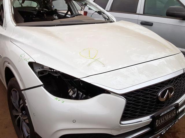 Photo 8 VIN: SJKCH5CR7KA008264 - INFINITI QX30 LUXE 