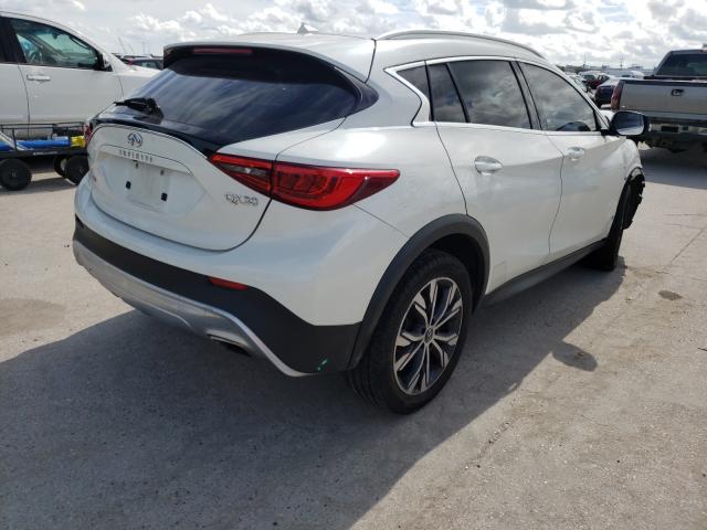 Photo 3 VIN: SJKCH5CR8HA018696 - INFINITI QX30 BASE 