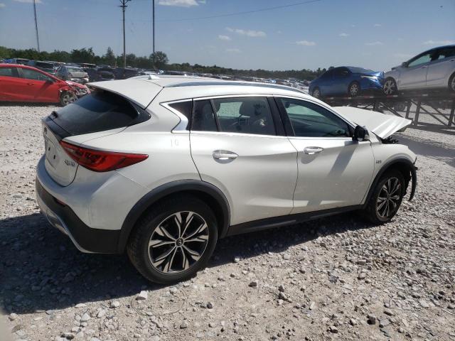 Photo 2 VIN: SJKCH5CR8HA034624 - INFINITI QX30 