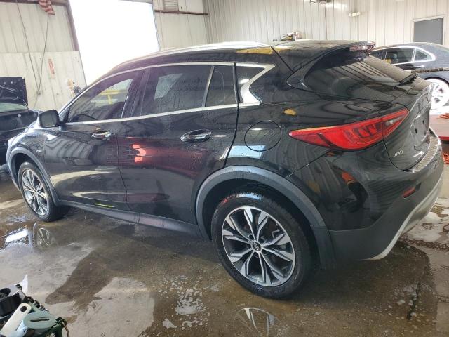 Photo 1 VIN: SJKCH5CR8JA003525 - INFINITI QX30 BASE 