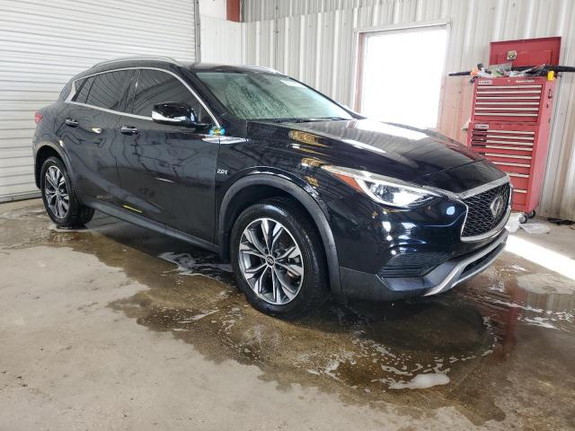 Photo 3 VIN: SJKCH5CR8JA003525 - INFINITI QX30 BASE 