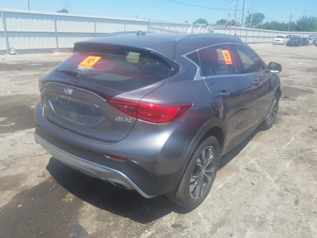 Photo 3 VIN: SJKCH5CR8JA051719 - INFINITI QX30 