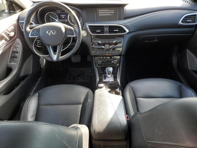 Photo 7 VIN: SJKCH5CR8KA010332 - INFINITI QX30 LUXE 