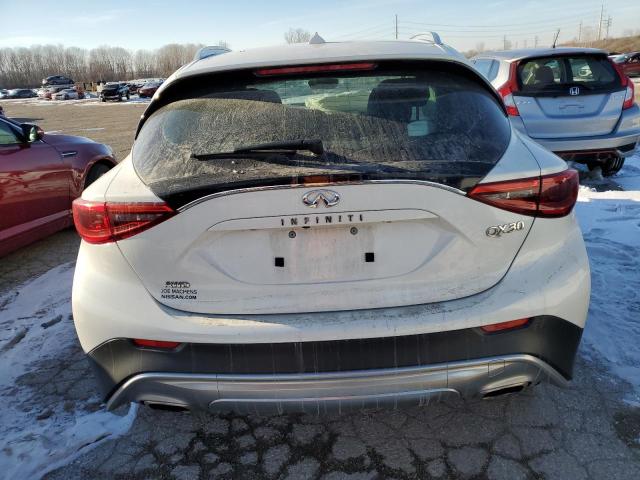 Photo 5 VIN: SJKCH5CR8KA010542 - INFINITI QX30 