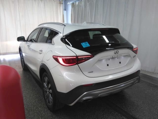 Photo 1 VIN: SJKCH5CR8KA010542 - INFINITI QX30 