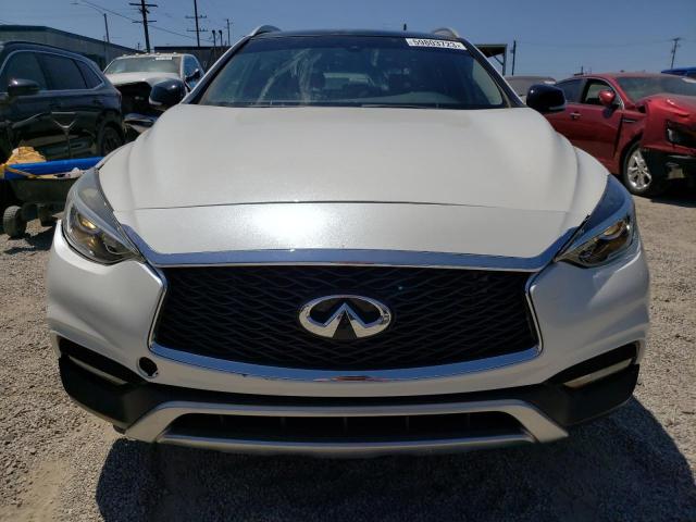 Photo 4 VIN: SJKCH5CR9HA037824 - INFINITI QX30 