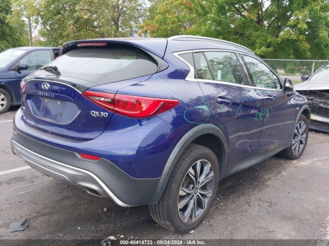 Photo 3 VIN: SJKCH5CR9JA047825 - INFINITI QX30 