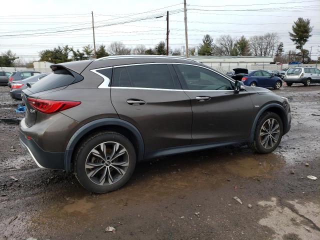 Photo 2 VIN: SJKCH5CR9JA049994 - INFINITI QX30 PURE 