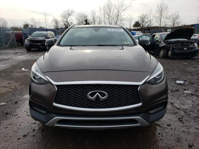 Photo 4 VIN: SJKCH5CR9JA049994 - INFINITI QX30 PURE 