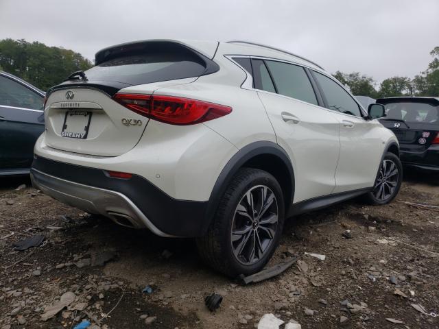 Photo 3 VIN: SJKCH5CR9JA053298 - INFINITI QX30 BASE 