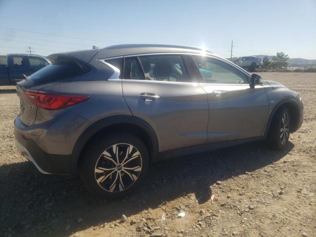 Photo 2 VIN: SJKCH5CR9JA059070 - INFINITI QX30 