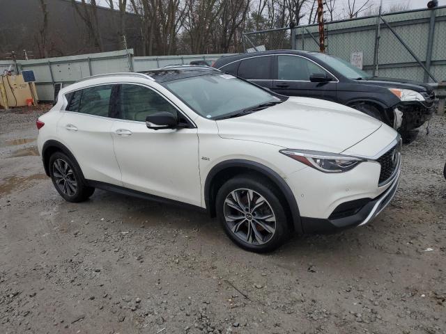 Photo 3 VIN: SJKCH5CR9KA006855 - INFINITI QX30 