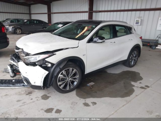 Photo 1 VIN: SJKCH5CR9KA011005 - INFINITI QX30 