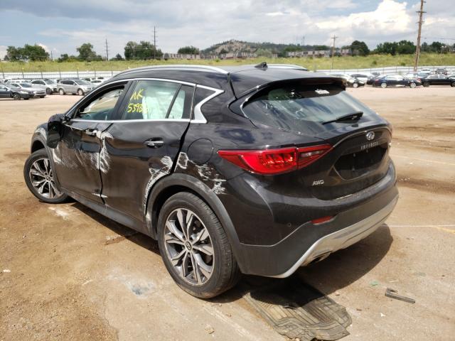 Photo 2 VIN: SJKCH5CRXHA018618 - INFINITI QX30 BASE 