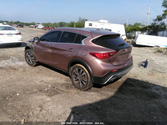 Photo 2 VIN: SJKCH5CRXHA019641 - INFINITI QX30 