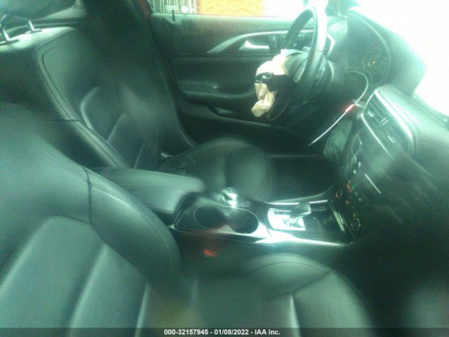 Photo 4 VIN: SJKCH5CRXHA022359 - INFINITI QX30 