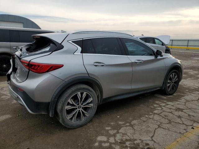 Photo 2 VIN: SJKCH5CRXHA022636 - INFINITI QX30 BASE 