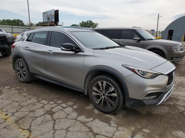 Photo 3 VIN: SJKCH5CRXHA022636 - INFINITI QX30 BASE 