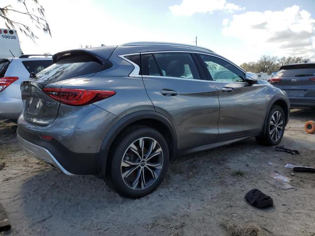 Photo 2 VIN: SJKCH5CRXHA027299 - INFINITI QX30 BASE 