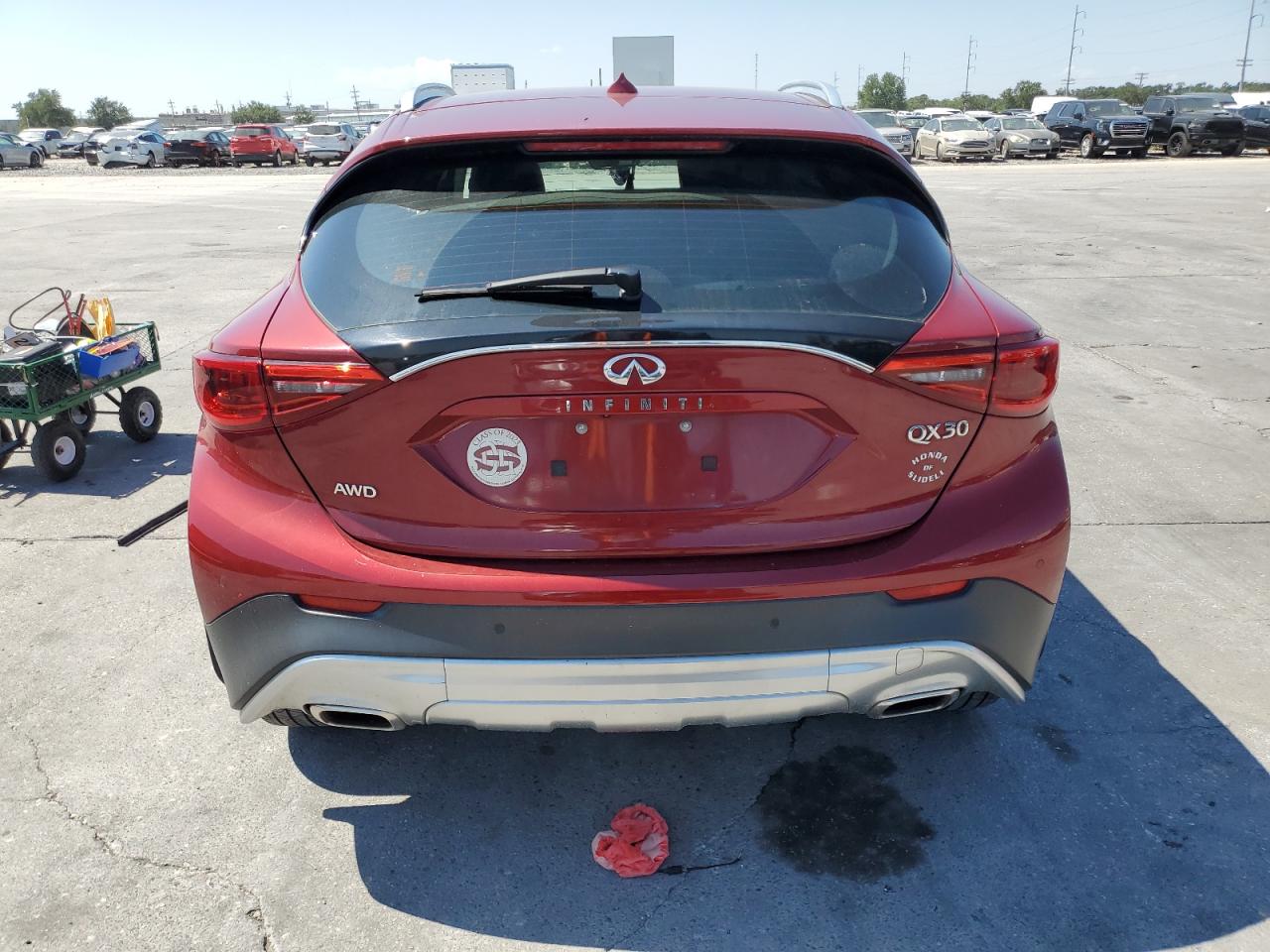 Photo 5 VIN: SJKCH5CRXHA029196 - INFINITI QX30 