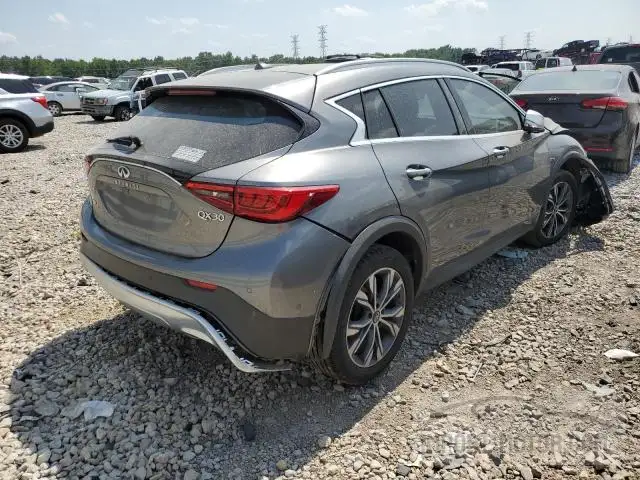 Photo 2 VIN: SJKCH5CRXHA035631 - INFINITI QX30 