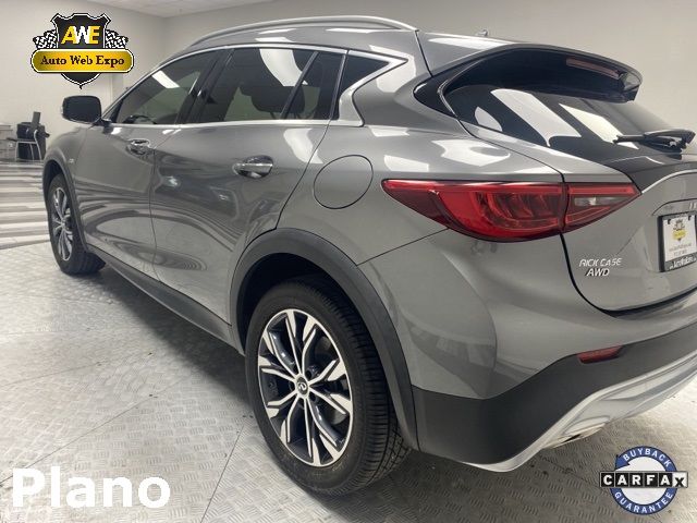 Photo 8 VIN: SJKCH5CRXHA038951 - INFINITI QX30 