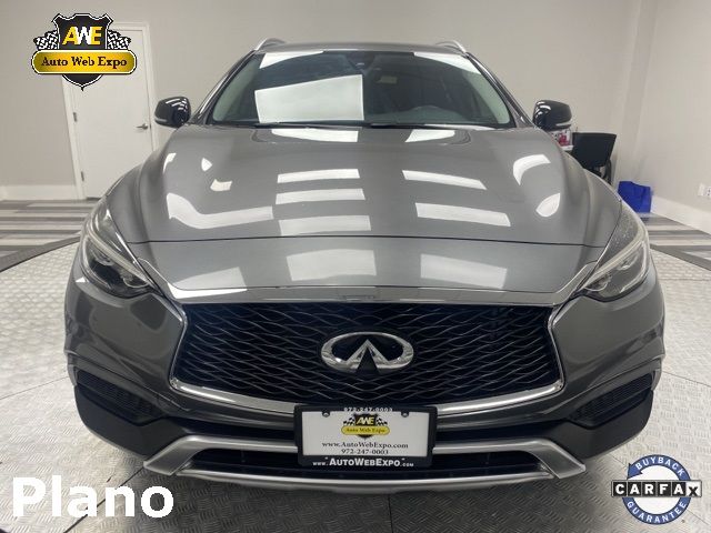 Photo 1 VIN: SJKCH5CRXHA038951 - INFINITI QX30 