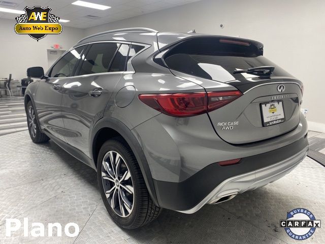 Photo 5 VIN: SJKCH5CRXHA038951 - INFINITI QX30 