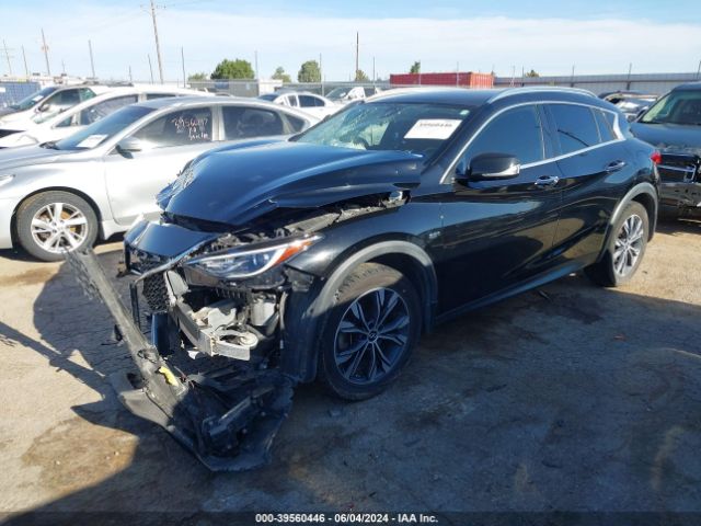 Photo 1 VIN: SJKCH5CRXJA052547 - INFINITI QX30 