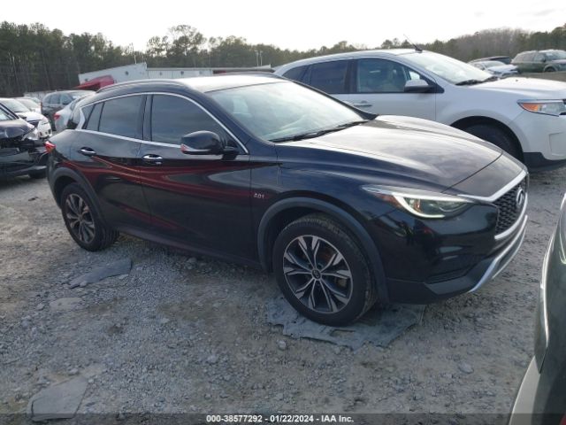 Photo 0 VIN: SJKCH5CRXJA060700 - INFINITI QX30 