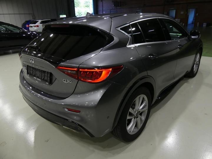 Photo 2 VIN: SJKDAAH15U1006621 - INFINITI Q30 