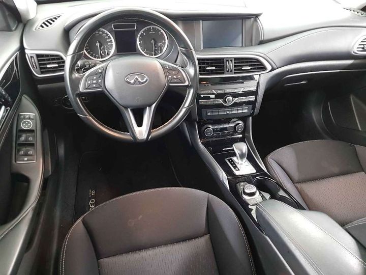 Photo 7 VIN: SJKDAAH15U1006918 - INFINITI Q30 